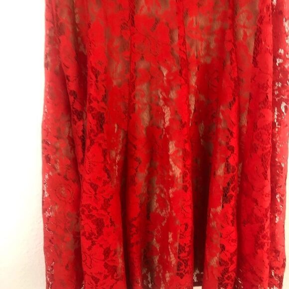 Julian starlit Lace Sleeveless red dress size 6. New with tags - Picture 3 of 7